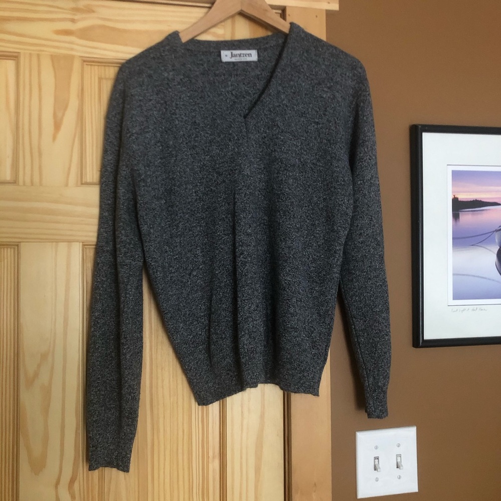 Grey sweater